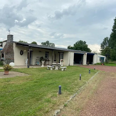 L'Arche De Zoe